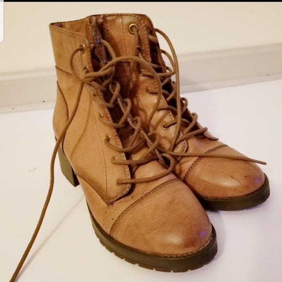 Rampage Shoes - RAMPAGE LACE UP ANKLE BOOTS